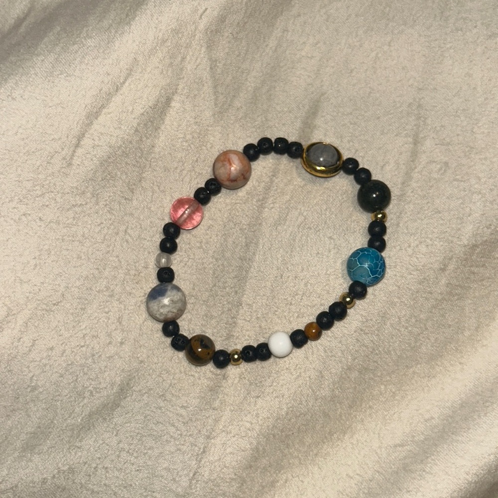 Bead bracelet